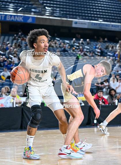 Thumbnail 3 in Arlington vs. Auburn (WIAA Round of 12) photogallery.