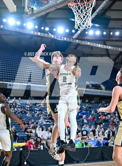 Thumbnail 3 in Arlington vs. Auburn (WIAA Round of 12) photogallery.