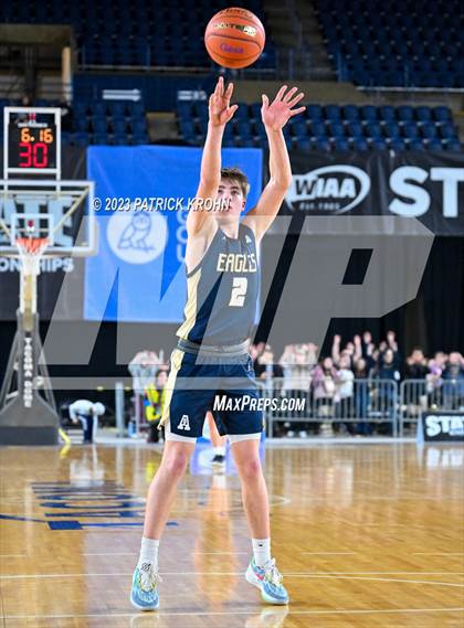 Thumbnail 2 in Arlington vs. Auburn (WIAA Round of 12) photogallery.