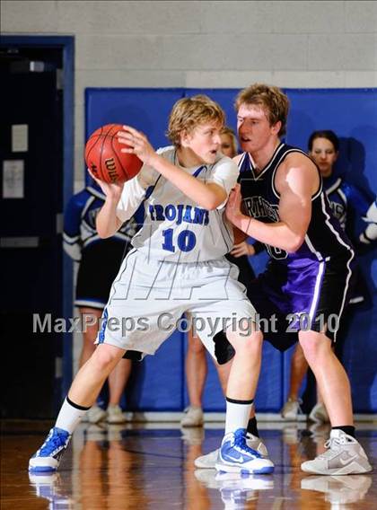 Thumbnail 2 in Northwest Christian @ Valley Christian photogallery.