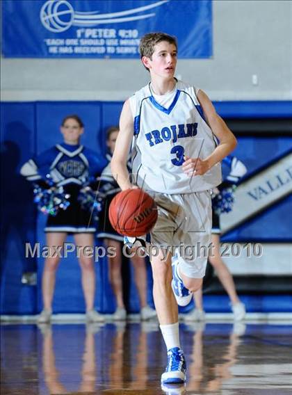 Thumbnail 2 in Northwest Christian @ Valley Christian photogallery.