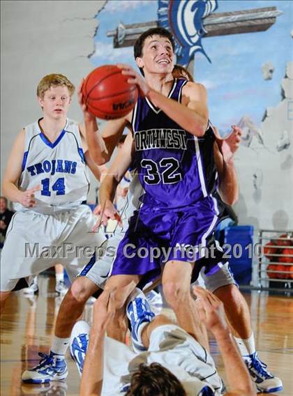 Thumbnail 2 in Northwest Christian @ Valley Christian photogallery.