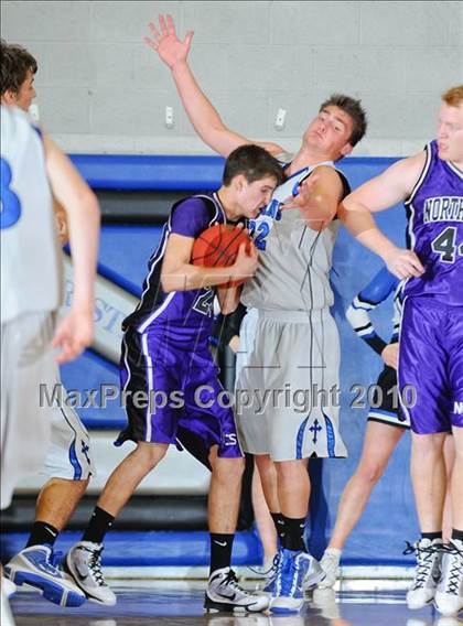 Thumbnail 2 in Northwest Christian @ Valley Christian photogallery.