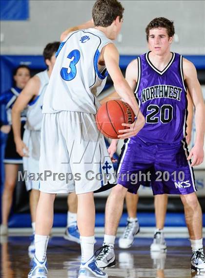 Thumbnail 3 in Northwest Christian @ Valley Christian photogallery.
