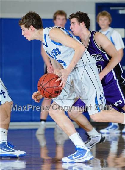 Thumbnail 3 in Northwest Christian @ Valley Christian photogallery.