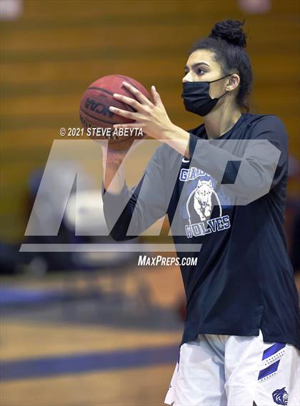 Thumbnail 1 in Mullen @ Grandview photogallery.