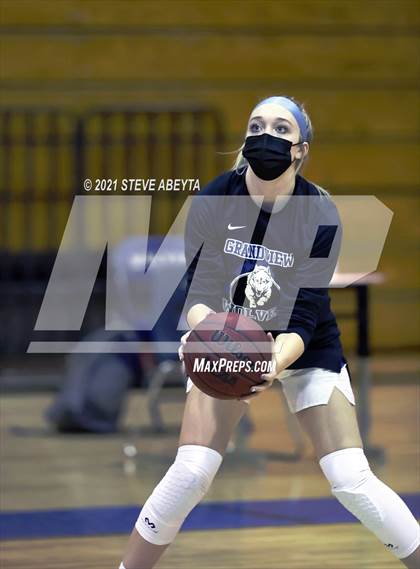 Thumbnail 2 in Mullen @ Grandview photogallery.