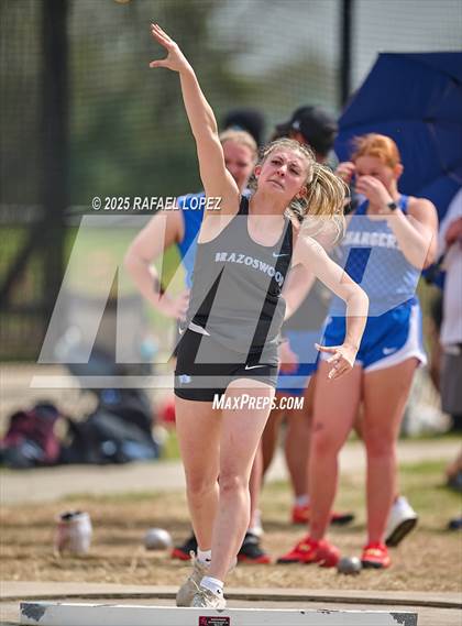 Thumbnail 1 in CCISD Ruben C Jordan Relays (Shot Put) photogallery.