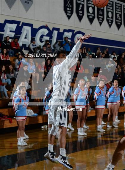 Thumbnail 3 in Santa Ana @ Gabrielino (CIF D5AA First Round) photogallery.