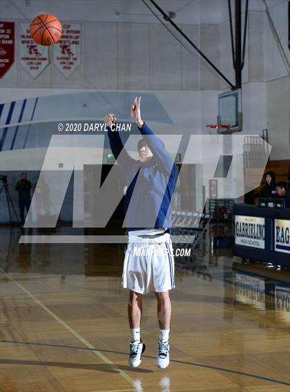 Thumbnail 2 in Santa Ana @ Gabrielino (CIF D5AA First Round) photogallery.