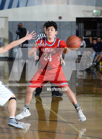 Thumbnail 2 in Santa Ana @ Gabrielino (CIF D5AA First Round) photogallery.