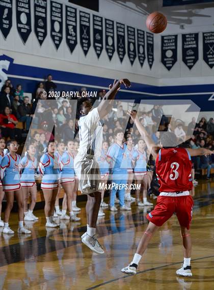 Thumbnail 2 in Santa Ana @ Gabrielino (CIF D5AA First Round) photogallery.