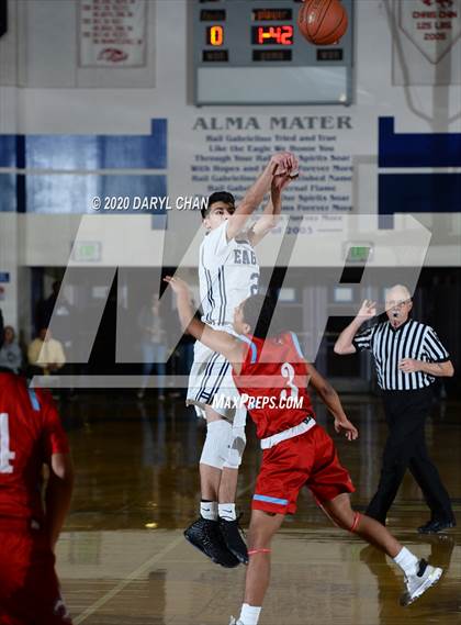 Thumbnail 3 in Santa Ana @ Gabrielino (CIF D5AA First Round) photogallery.