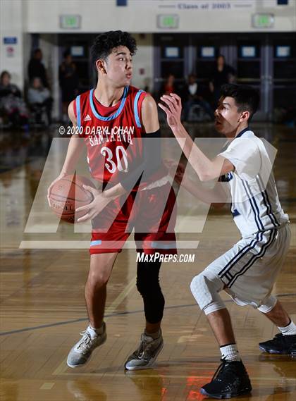 Thumbnail 3 in Santa Ana @ Gabrielino (CIF D5AA First Round) photogallery.