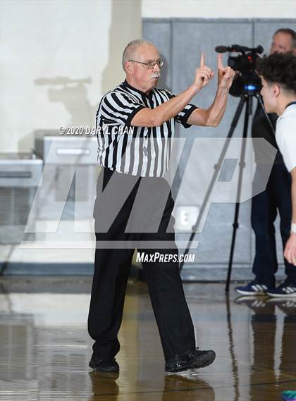 Thumbnail 2 in Santa Ana @ Gabrielino (CIF D5AA First Round) photogallery.