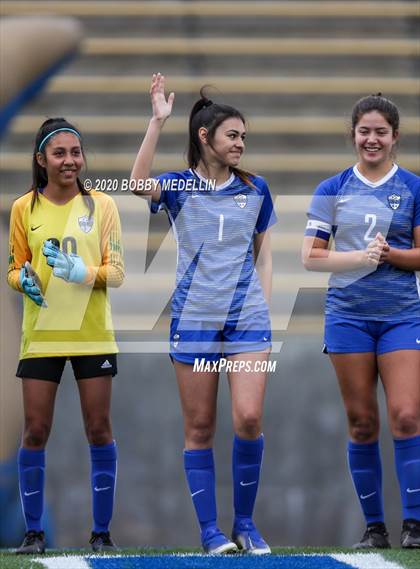 Thumbnail 2 in Leigh @ Clovis (CIF SoCal Regional D2 Final) photogallery.