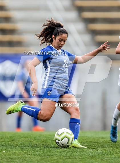Thumbnail 2 in Leigh @ Clovis (CIF SoCal Regional D2 Final) photogallery.