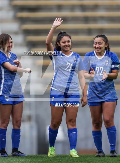 Thumbnail 1 in Leigh @ Clovis (CIF SoCal Regional D2 Final) photogallery.