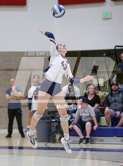 Thumbnail 1 in Copper Hills @ Herriman photogallery.