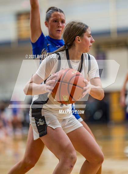 Thumbnail 2 in Kearney @ Lincoln Southeast photogallery.