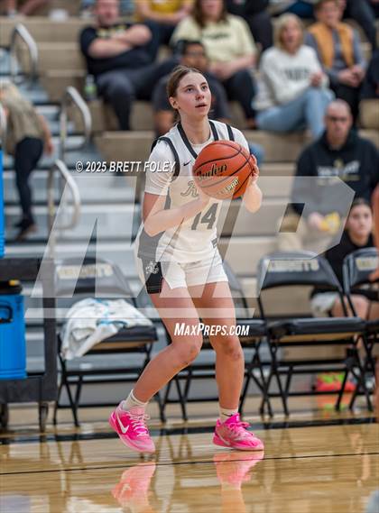 Thumbnail 3 in Kearney @ Lincoln Southeast photogallery.