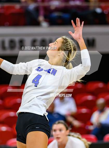 Thumbnail 1 in McMichael vs Camden County (NCHSAA 2A Final) (1 of 2 - Game) photogallery.
