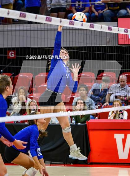 Thumbnail 1 in McMichael vs Camden County (NCHSAA 2A Final) (1 of 2 - Game) photogallery.