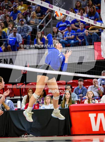 Thumbnail 2 in McMichael vs Camden County (NCHSAA 2A Final) (1 of 2 - Game) photogallery.