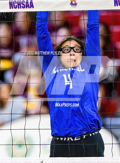 Thumbnail 1 in McMichael vs Camden County (NCHSAA 2A Final) (1 of 2 - Game) photogallery.
