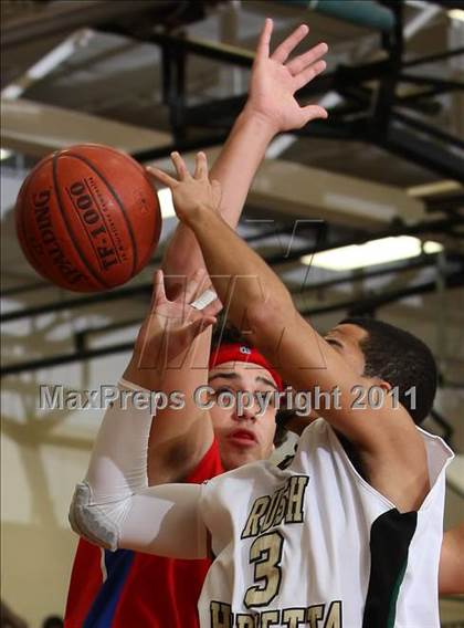 Thumbnail 2 in Fairport @ Rush-Henrietta photogallery.