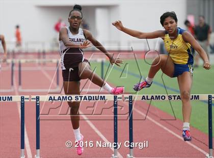 Thumbnail 2 in UIL 5A Regional Meet photogallery.