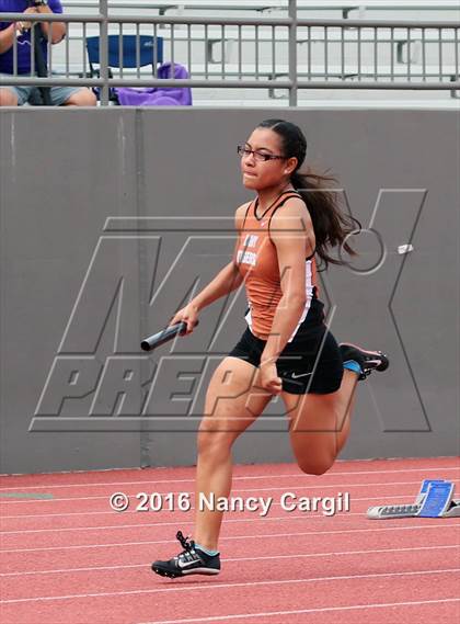Thumbnail 1 in UIL 5A Regional Meet photogallery.