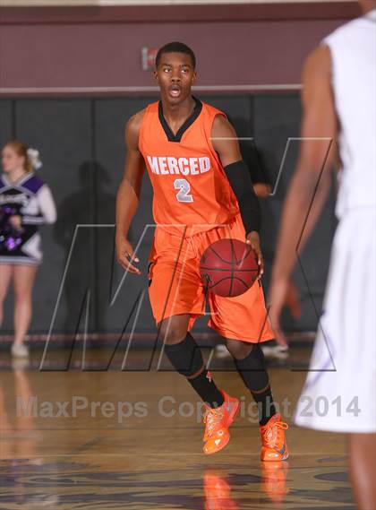 Thumbnail 2 in Merced vs. Franklin (CIF SJS D-1 Playoffs) photogallery.