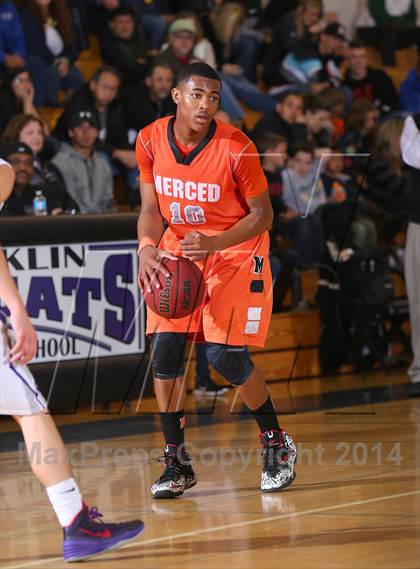 Thumbnail 2 in Merced vs. Franklin (CIF SJS D-1 Playoffs) photogallery.