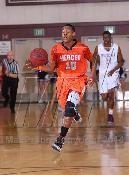 Thumbnail 3 in Merced vs. Franklin (CIF SJS D-1 Playoffs) photogallery.