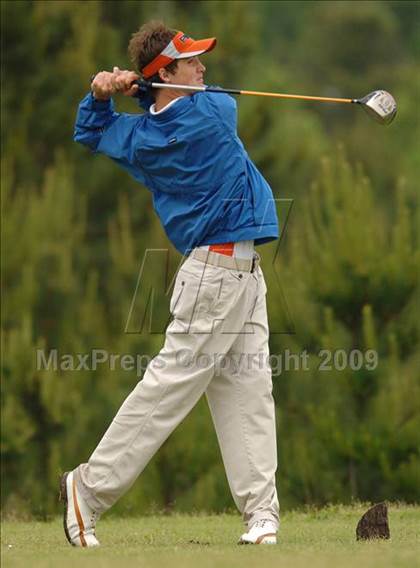 Thumbnail 2 in NCHSAA Championships (3A - Day 1) photogallery.