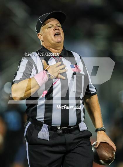 Thumbnail 1 in Oxnard @ Buena photogallery.