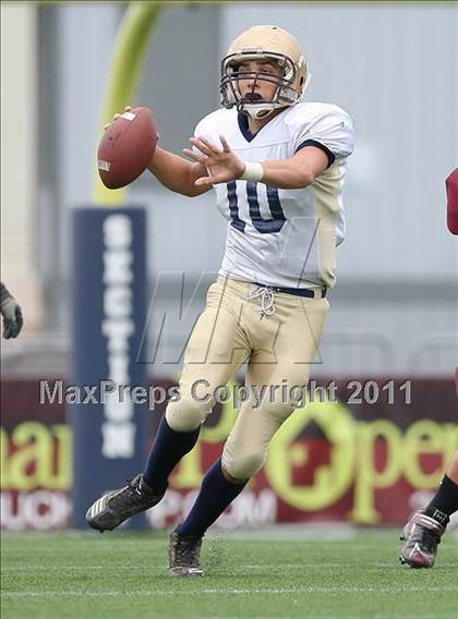 Thumbnail 2 in Notre Dame vs. Dundee (Section 5 Class D Semifinal) photogallery.