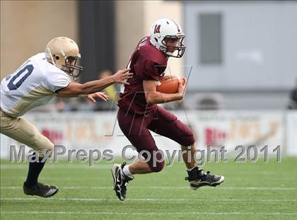 Thumbnail 2 in Notre Dame vs. Dundee (Section 5 Class D Semifinal) photogallery.