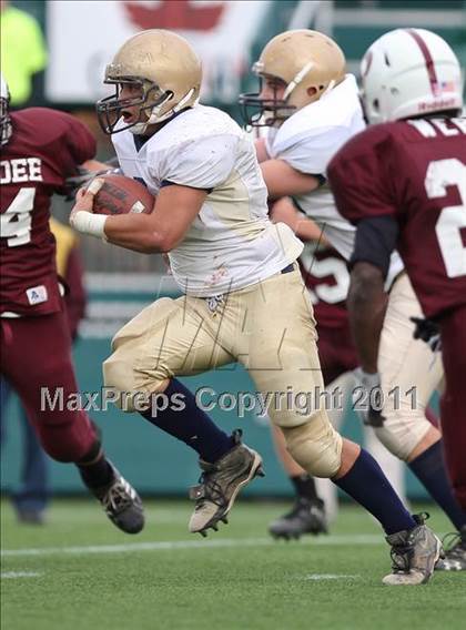 Thumbnail 3 in Notre Dame vs. Dundee (Section 5 Class D Semifinal) photogallery.