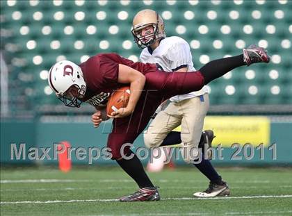 Thumbnail 2 in Notre Dame vs. Dundee (Section 5 Class D Semifinal) photogallery.