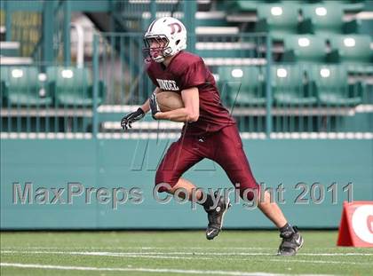 Thumbnail 1 in Notre Dame vs. Dundee (Section 5 Class D Semifinal) photogallery.