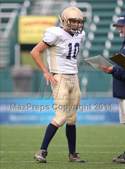 Thumbnail 2 in Notre Dame vs. Dundee (Section 5 Class D Semifinal) photogallery.