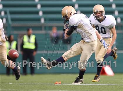 Thumbnail 3 in Notre Dame vs. Dundee (Section 5 Class D Semifinal) photogallery.
