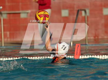 Thumbnail 3 in Las Lomas vs Washington (Julian Szmidt Memorial Tournament) photogallery.