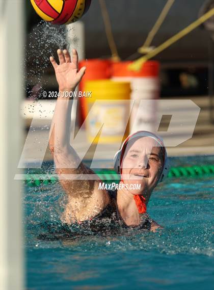 Thumbnail 3 in Las Lomas vs Washington (Julian Szmidt Memorial Tournament) photogallery.