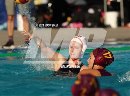 Thumbnail 1 in Las Lomas vs Washington (Julian Szmidt Memorial Tournament) photogallery.