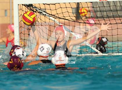 Thumbnail 3 in Las Lomas vs Washington (Julian Szmidt Memorial Tournament) photogallery.