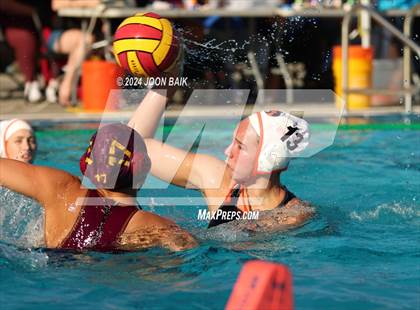 Thumbnail 2 in Las Lomas vs Washington (Julian Szmidt Memorial Tournament) photogallery.