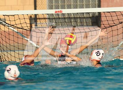 Thumbnail 1 in Las Lomas vs Washington (Julian Szmidt Memorial Tournament) photogallery.